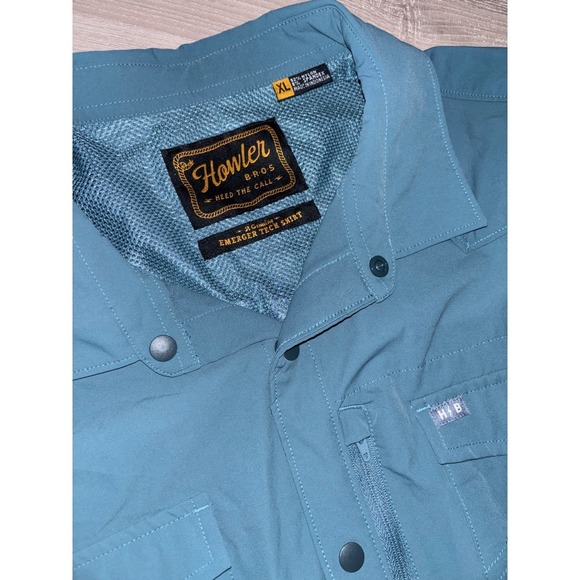 Howler Brothers Emerger Tech Shirt Mens XL Blue Slate Short Sleeve Snap Western - Picture 4 of 7